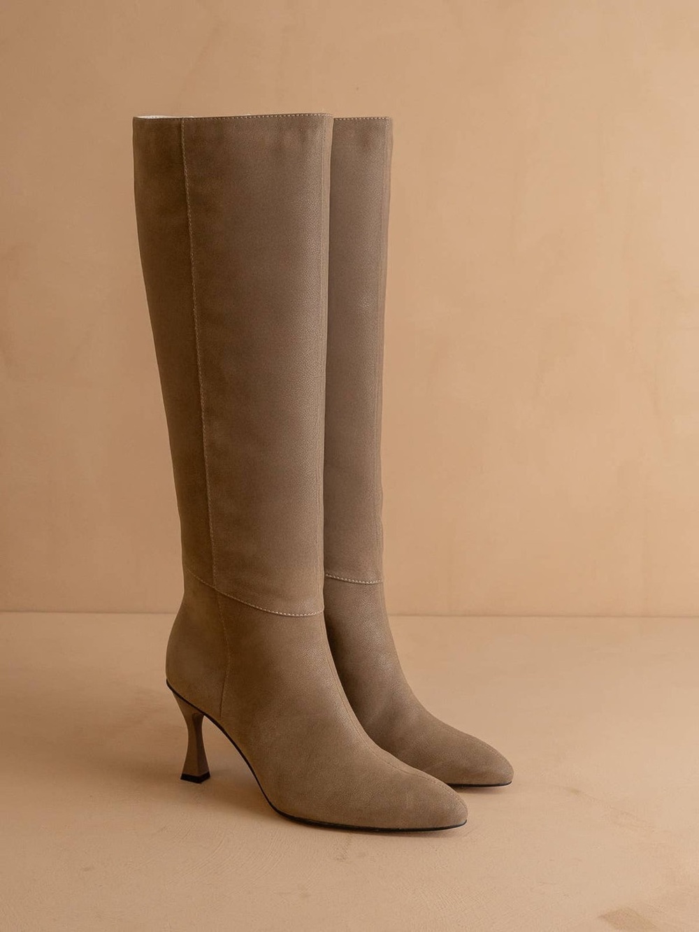 NEW THE LEXINGTON DARK TAUPE POINTED TOE FALL BOOT 8.5